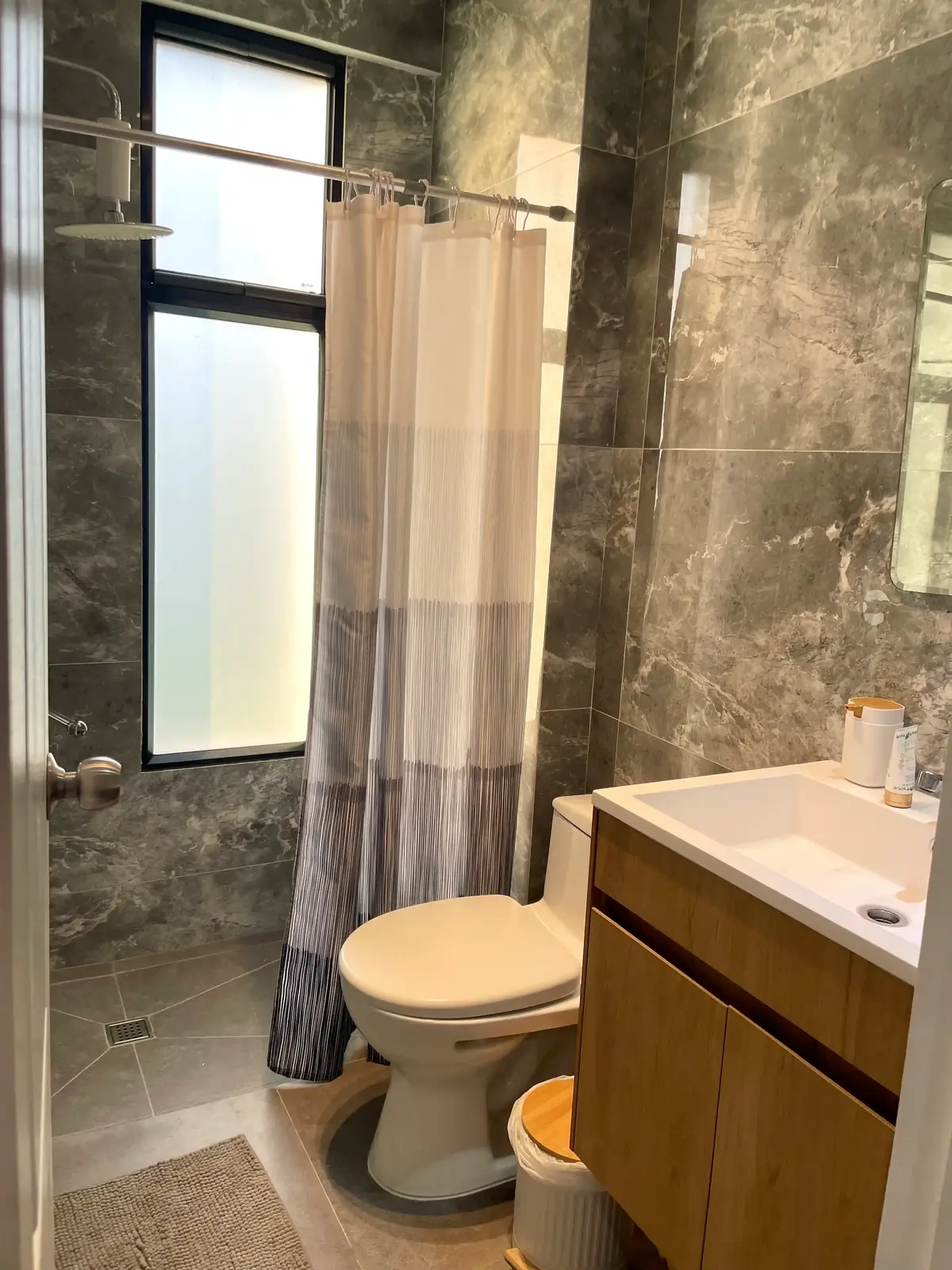 Baño 3 – Casa Chocaya 5 baños alquiler playa Lima