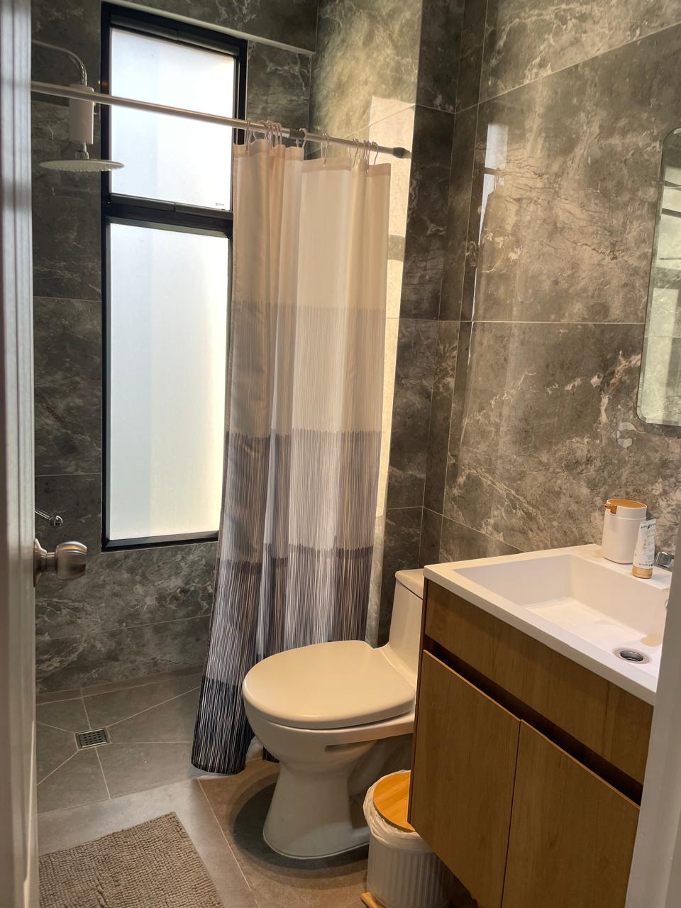 Baño 3 – Casa Chocaya 5 baños alquiler playa Lima