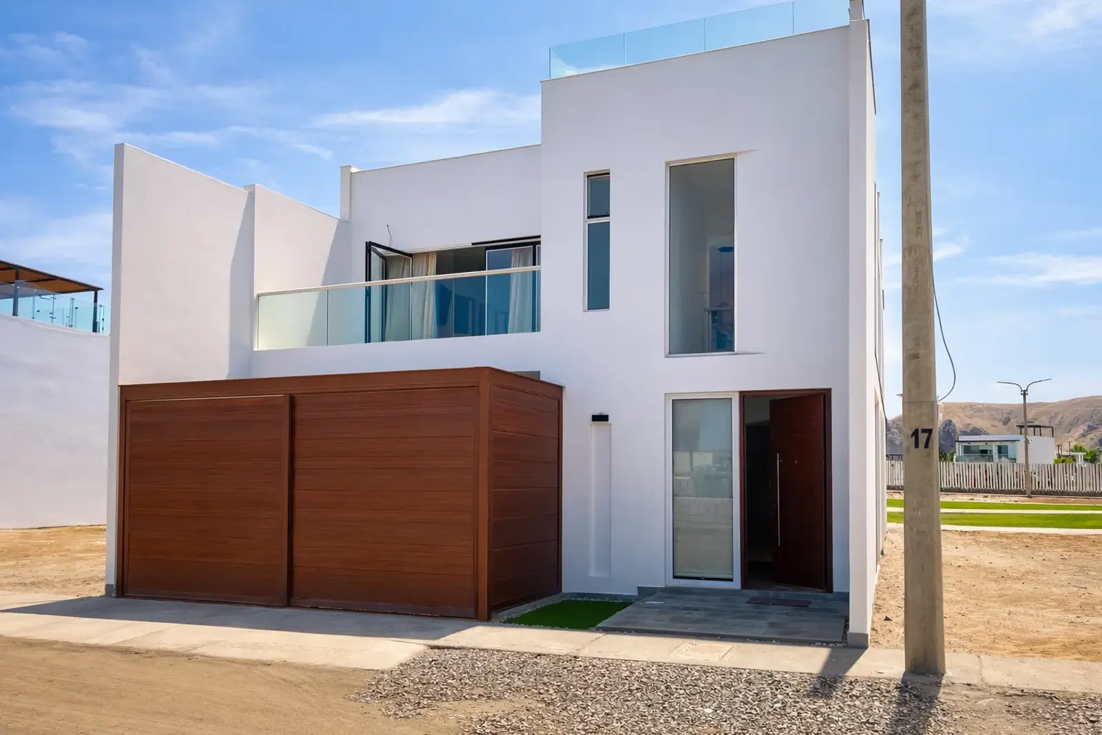 Fachada Casa Chocaya – alquiler casa playa Chocaya Perú